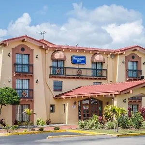 Rodeway Near Ybor - Casino Estados Unidos